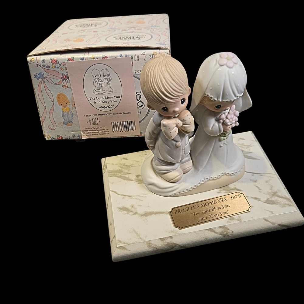 Precious Moments "The Lord Bless You And Keep You" 1979, No. E-3114